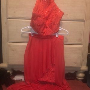 Two piece homecoming